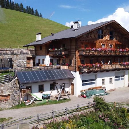 Ortlerhof Im Ultental - Urlaub Auf Dem Bauernhof ภายนอก รูปภาพ